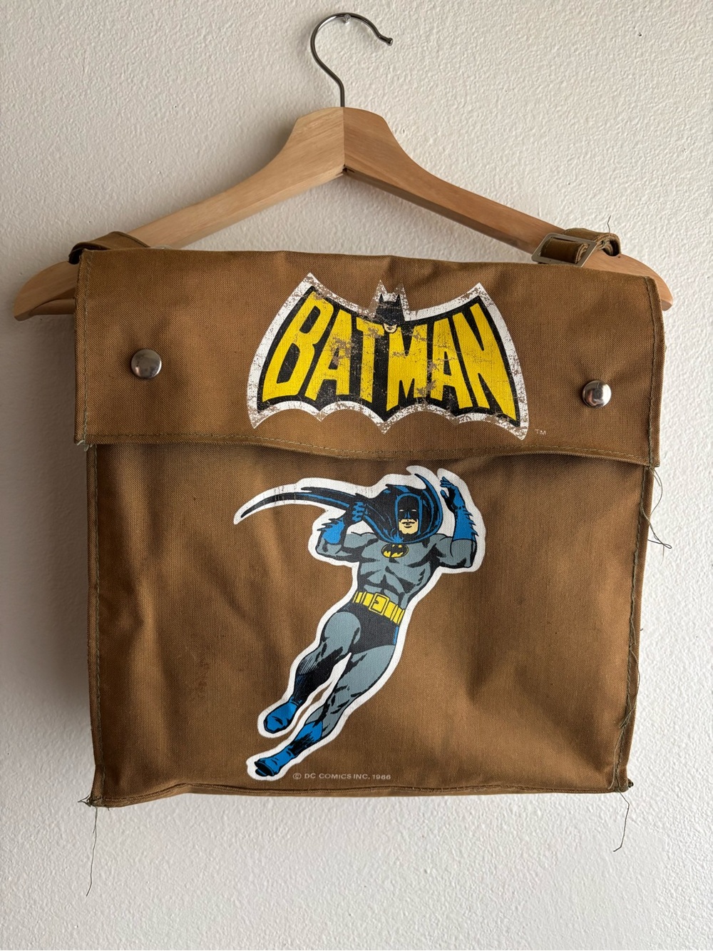 Vintage ORIGINAL 1966 Batman DC Comics Child's Satchel/Book bag RARE